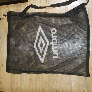 Umbro mess bag like new